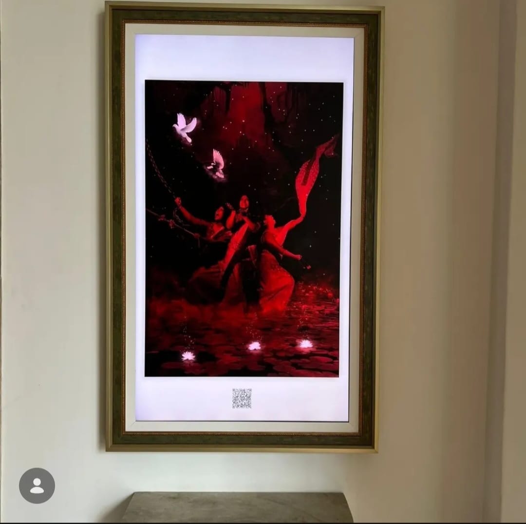 Vitruveo Artpacks Exhibition (Birthright / Womanhood)